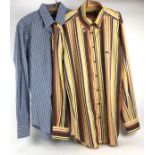 (Design) Blouses Etro Milano, ItaliëTwee blouses van Etro Milano, Italië. Conditie: In goede