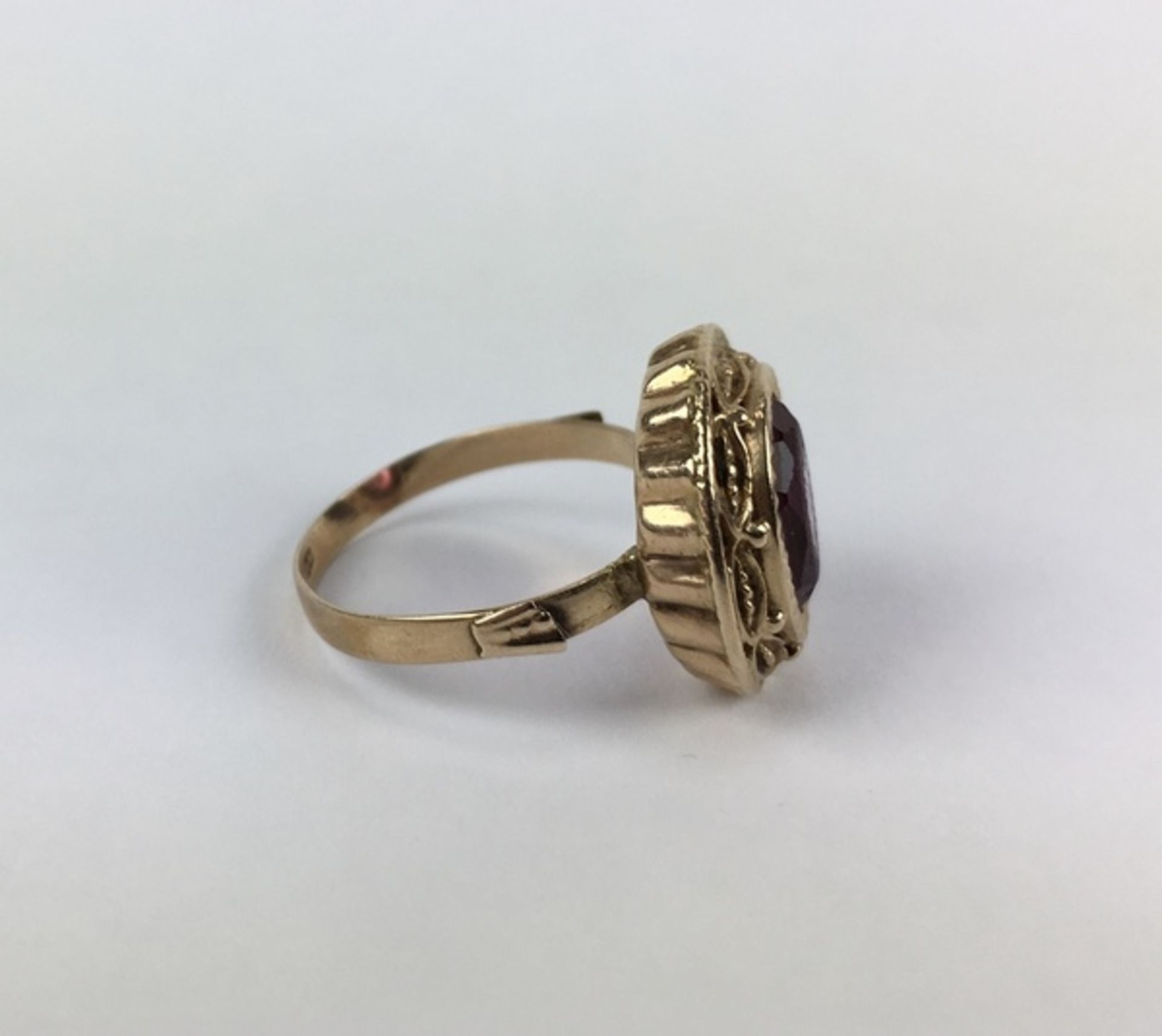 (Goud) Gouden ring met synthetische robijn14 karaats gouden ring met steen. Conditie: Robijn be - Bild 5 aus 5