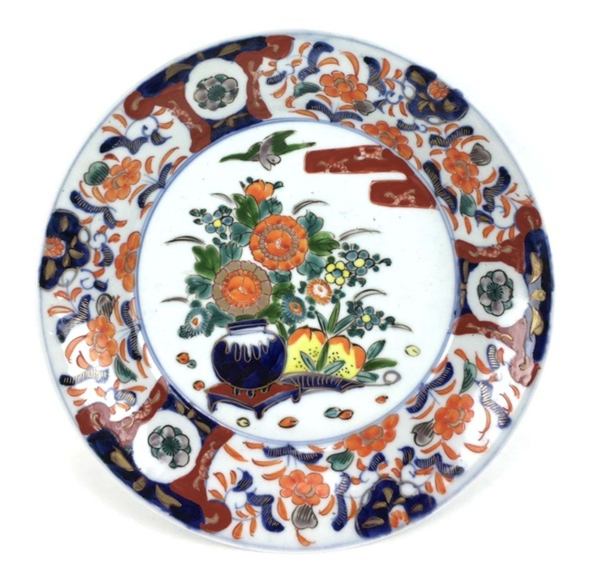 (Aziatica) Polychroom porseleinen bord, JapanPorseleinen bord, Japan, begin 20e eeuw. Conditie: