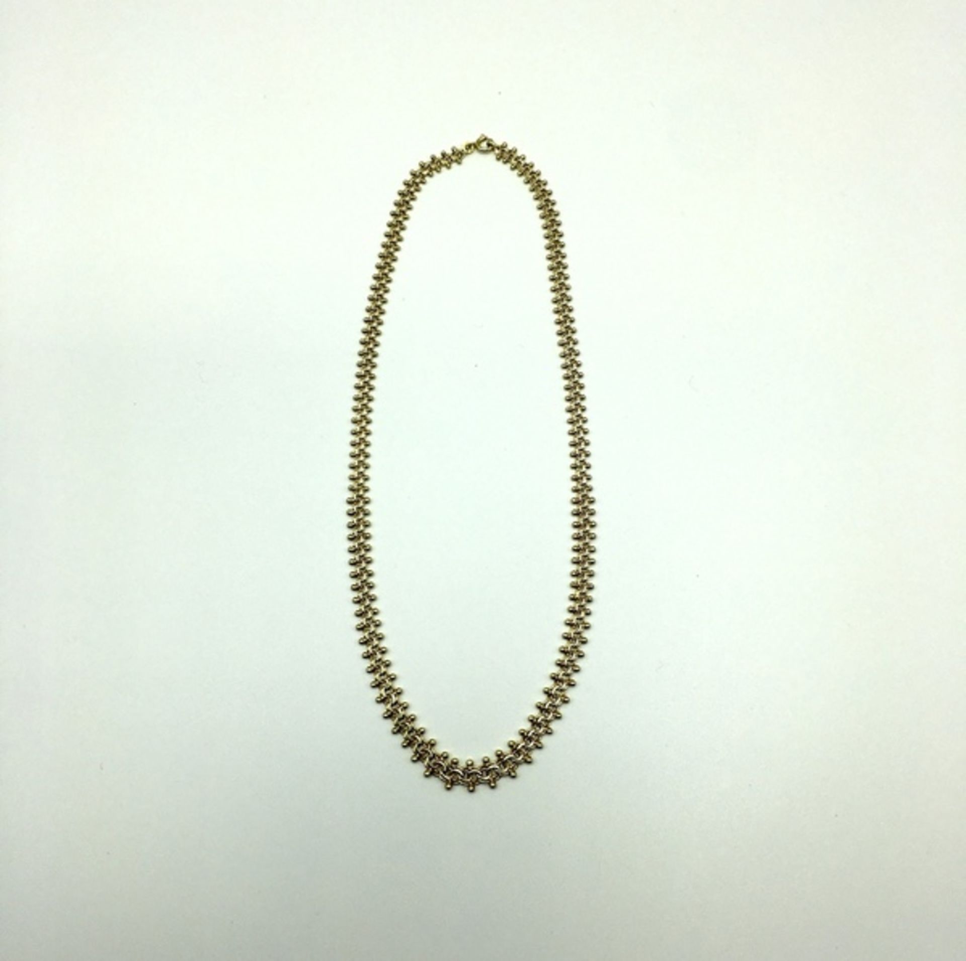 (Goud) Goud, halsketting met druppelvormige fantasieschakel, 2e helft 20e eeuwGoud, halsketting