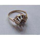(Goud) Gouden ring14 karaats gouden ring met briljant geslepen diamant van circa 0,02 karaat. C