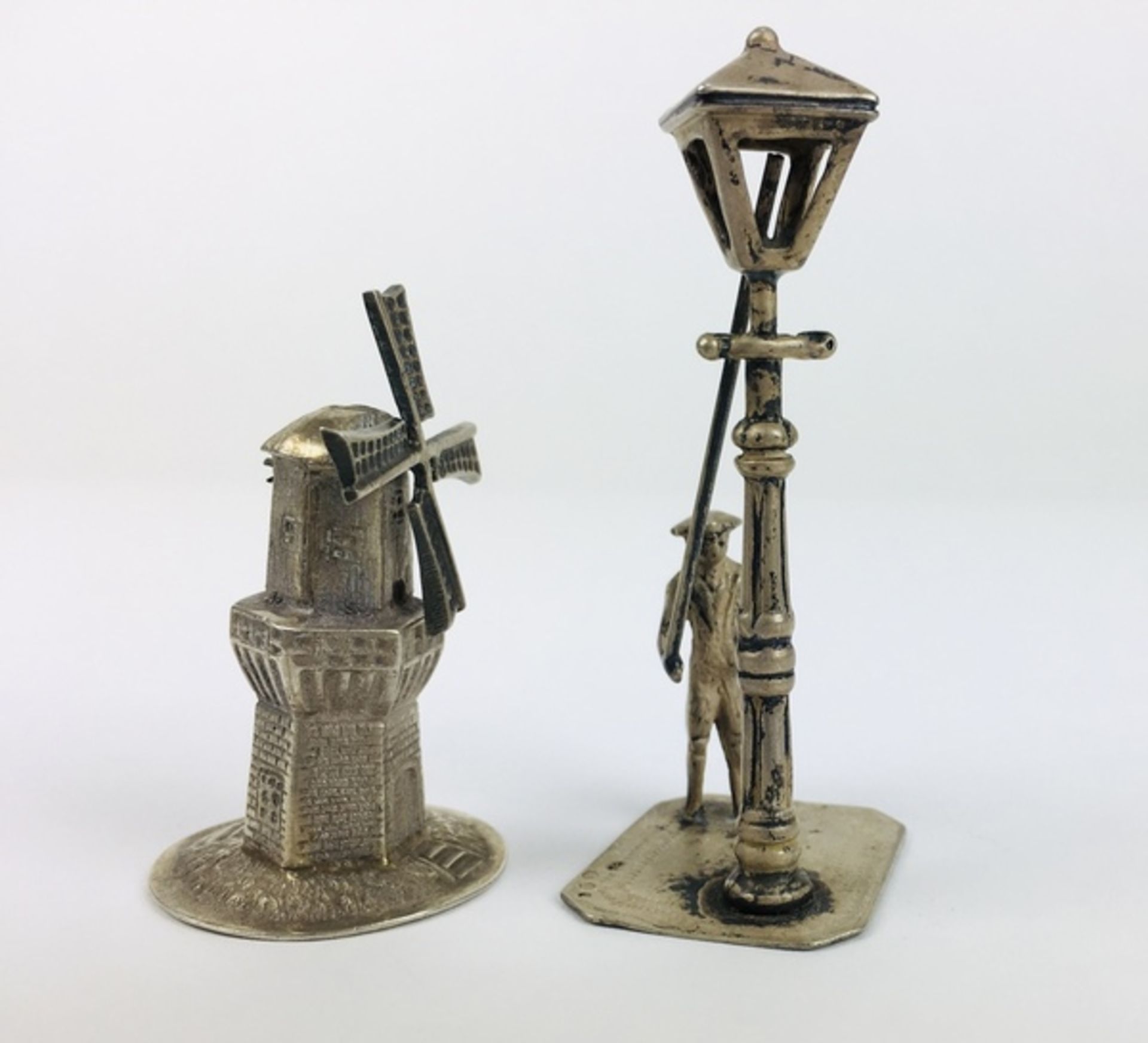 (Zilver) Miniatuur molen en gaslamp aanstekerZilveren miniaturen van een molen en een gaslamp a - Bild 4 aus 5