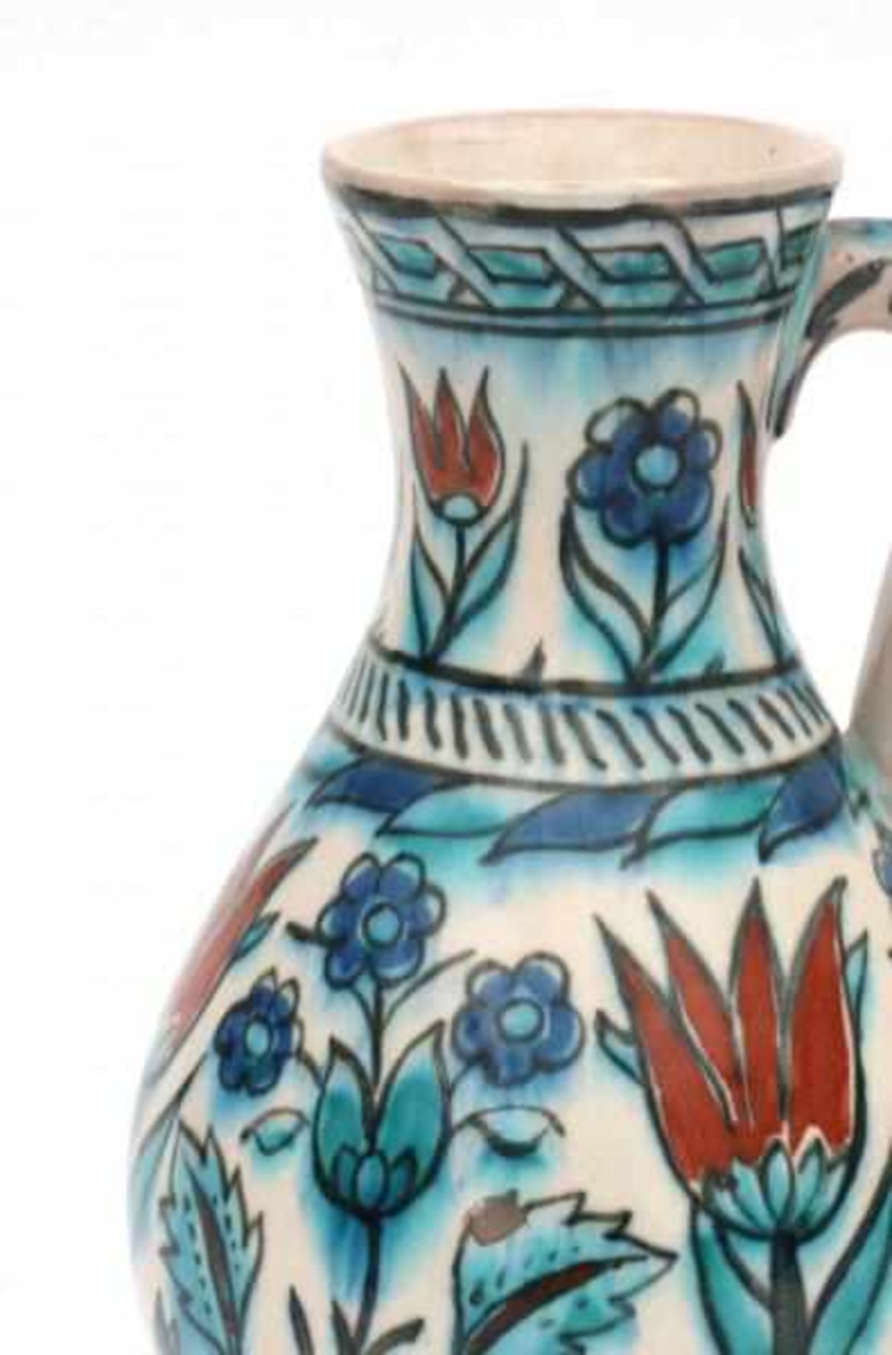 De Porceleyne Fles, DelftAn Iznik-inspired decorated ceramic vase with handle, 1931, signed - Bild 2 aus 3