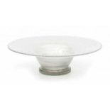 A.D. Copier (1901-1991)A clear glass dish with burst-open crackle on disc-shaped base, Serica no.