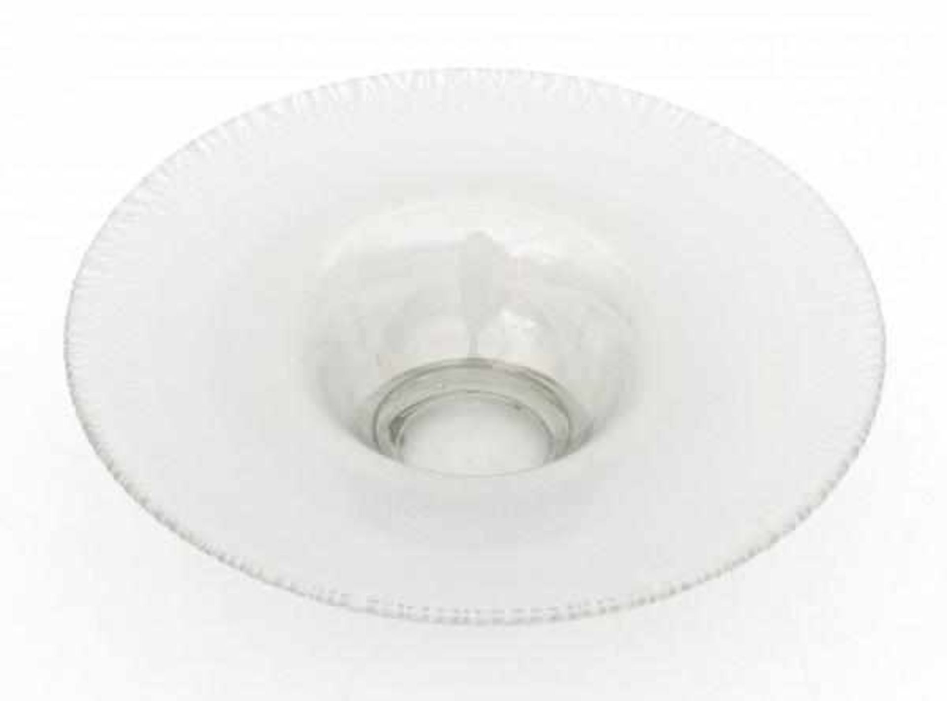 A.D. Copier (1901-1991)A clear glass dish with burst-open crackle on disc-shaped base, Serica no. - Bild 2 aus 3