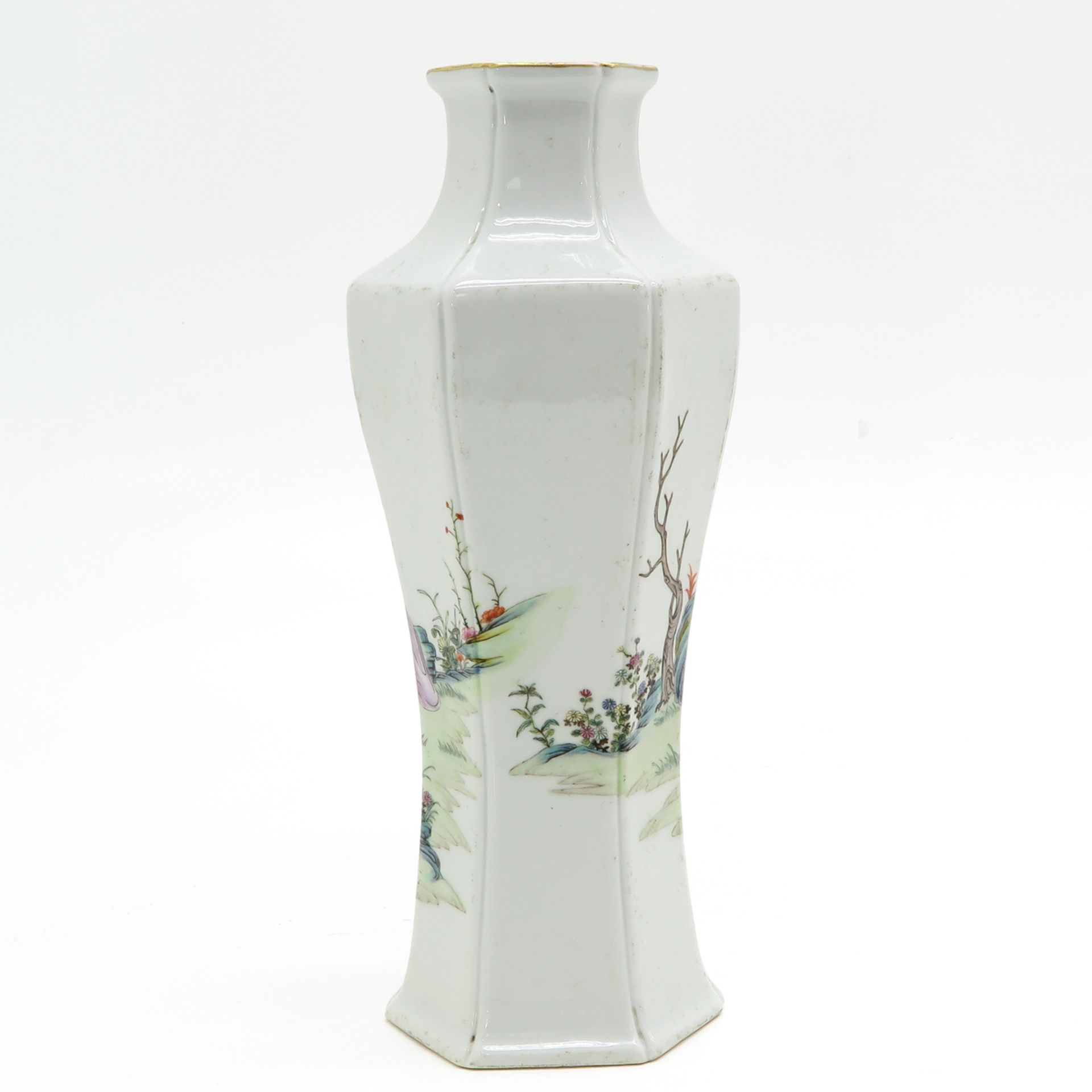 A Chinese Vase - Image 4 of 6