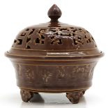 A Brown Glaze Censer with Cover