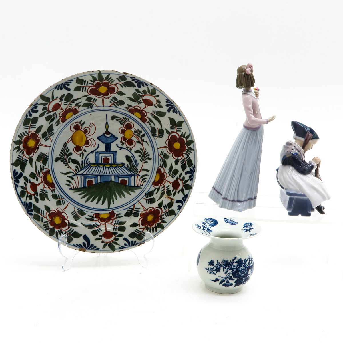 Diverse Collection of European Porcelain - Image 4 of 7