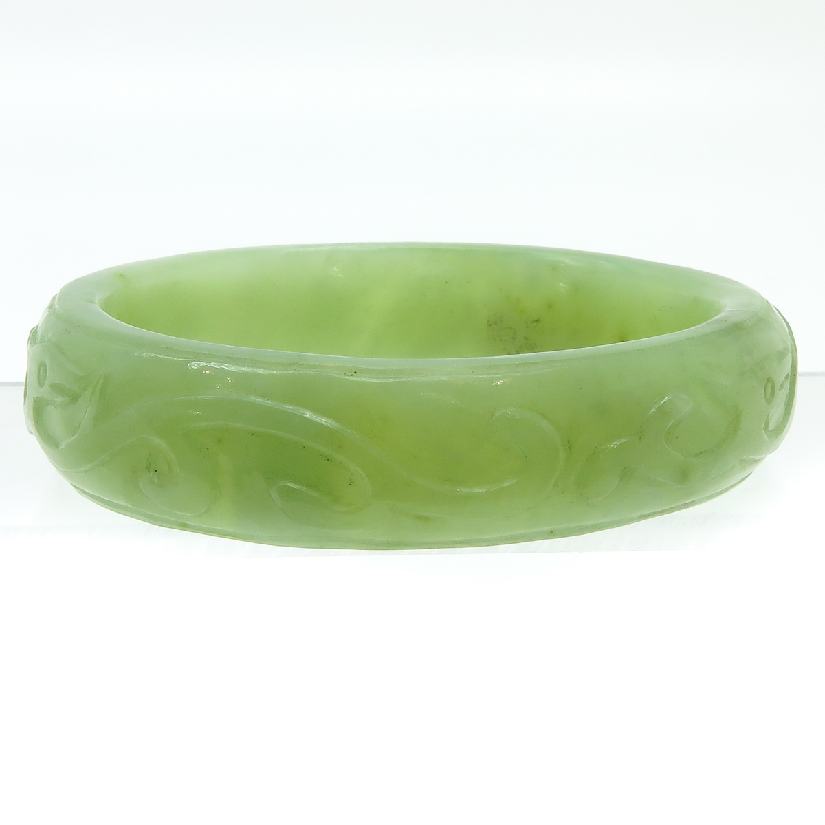 A Chinese Jade Bracelet - Image 2 of 4