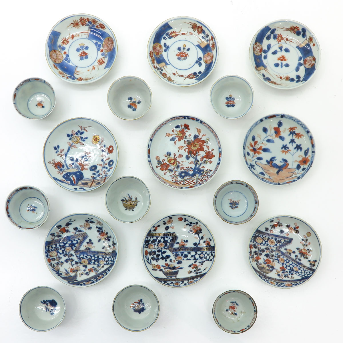 A Collection of Imari Cups and Saucers - Image 5 of 6