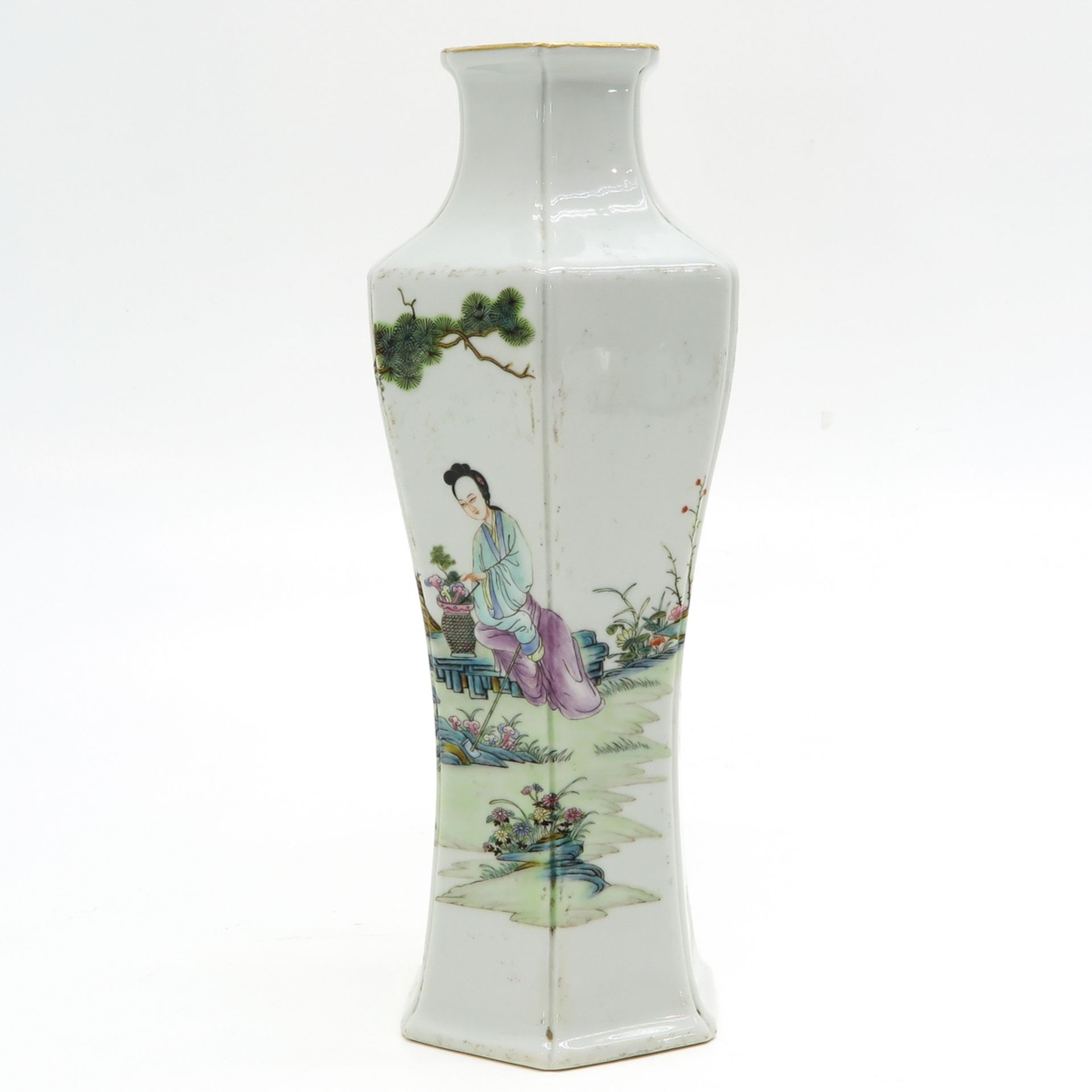 A Chinese Vase - Image 3 of 6