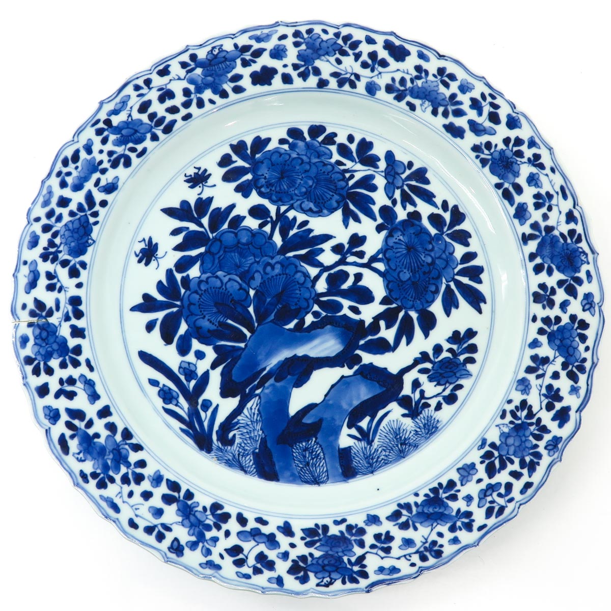 A Large Chinese Blue and White Charger