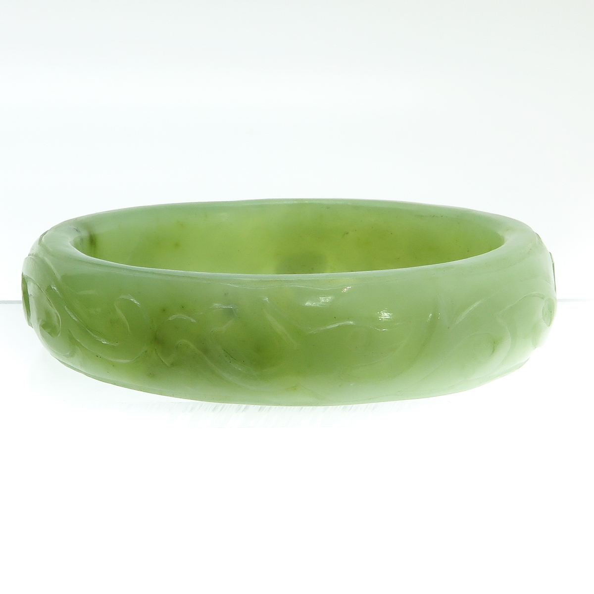 A Chinese Jade Bracelet - Image 4 of 4