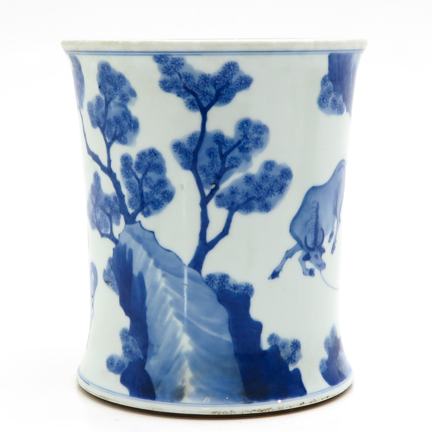 A Blue and White Brush Pot - Image 3 of 10