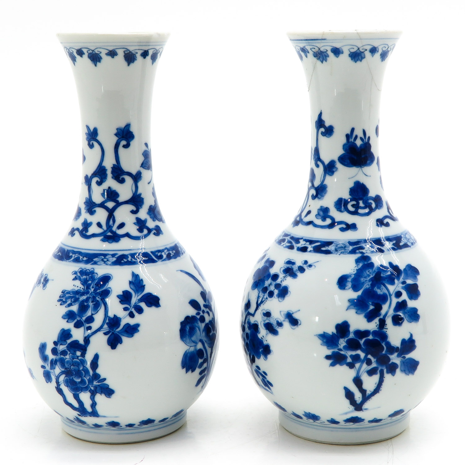 A Pair of Blue and White Vases - Bild 3 aus 8