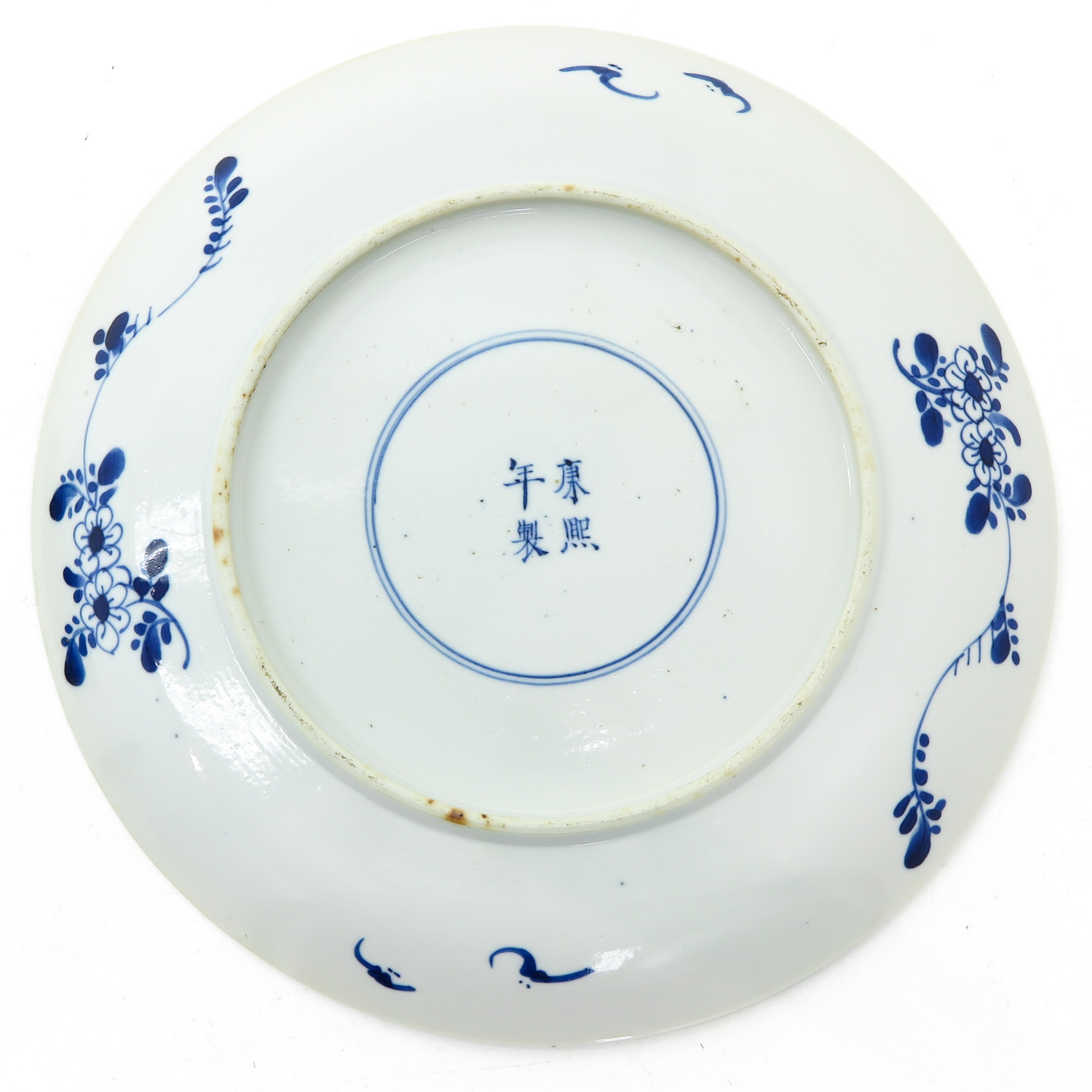 A Pair of Two Kangxi Mark and Period Plates - Image 4 of 10