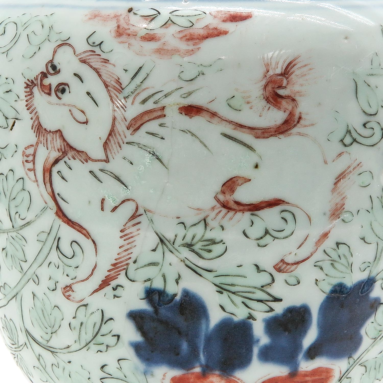 A Wucai Shunzhi Jar - Image 7 of 7