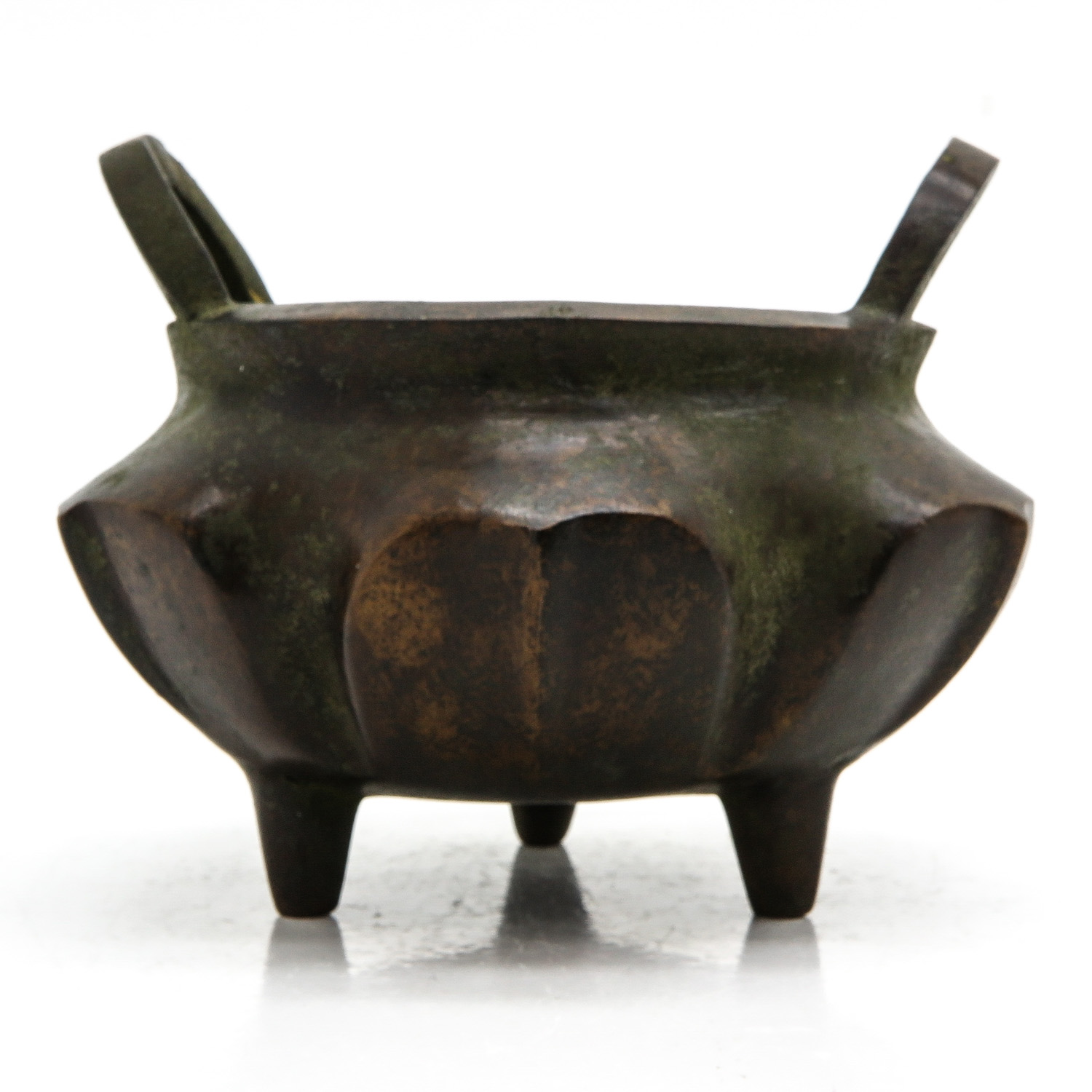 A Bronze Tripod Censer - Bild 3 aus 7