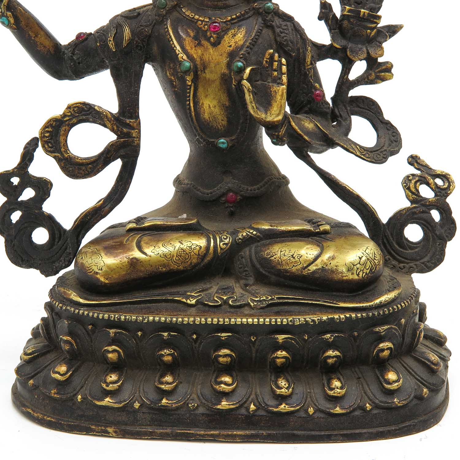 A Bronze Buddha Sculpture - Image 8 of 10