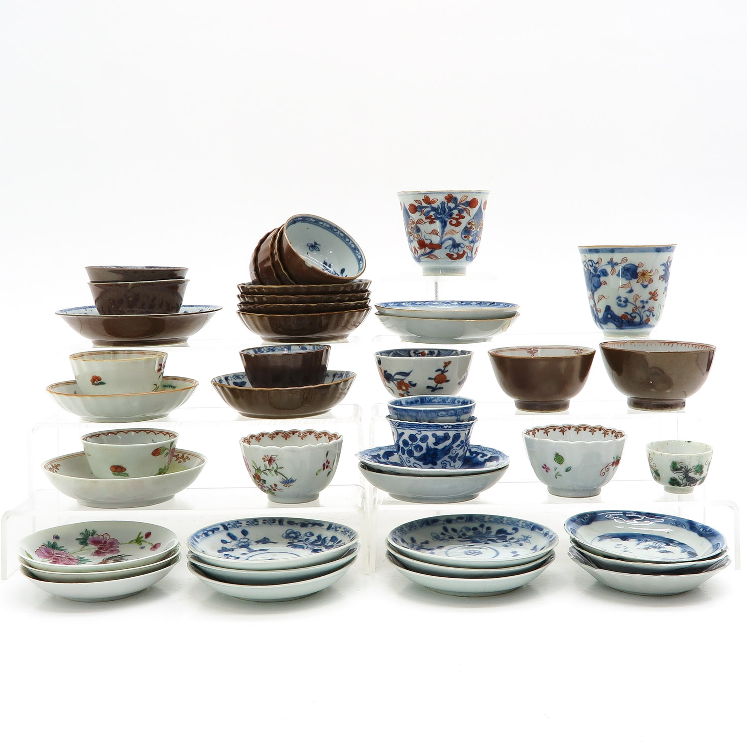 A Collection of Cups and Saucers - Image 4 of 10