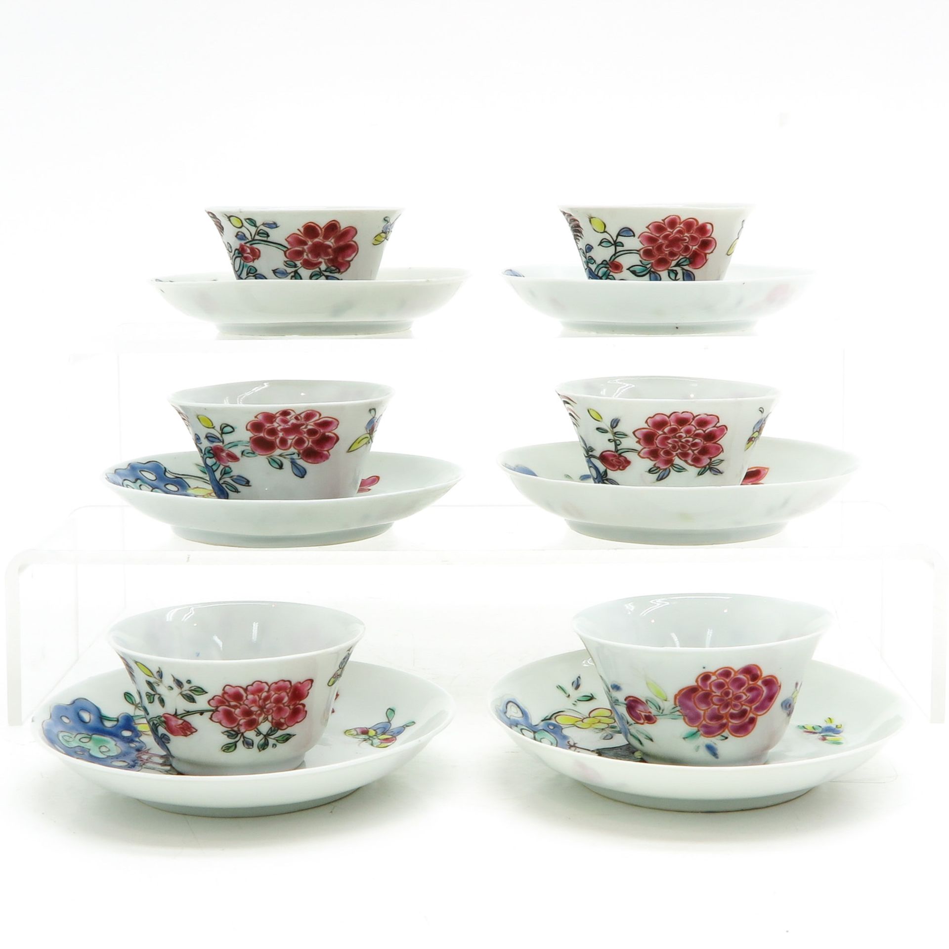 Six Famille Rose Cups and Saucers - Bild 2 aus 10