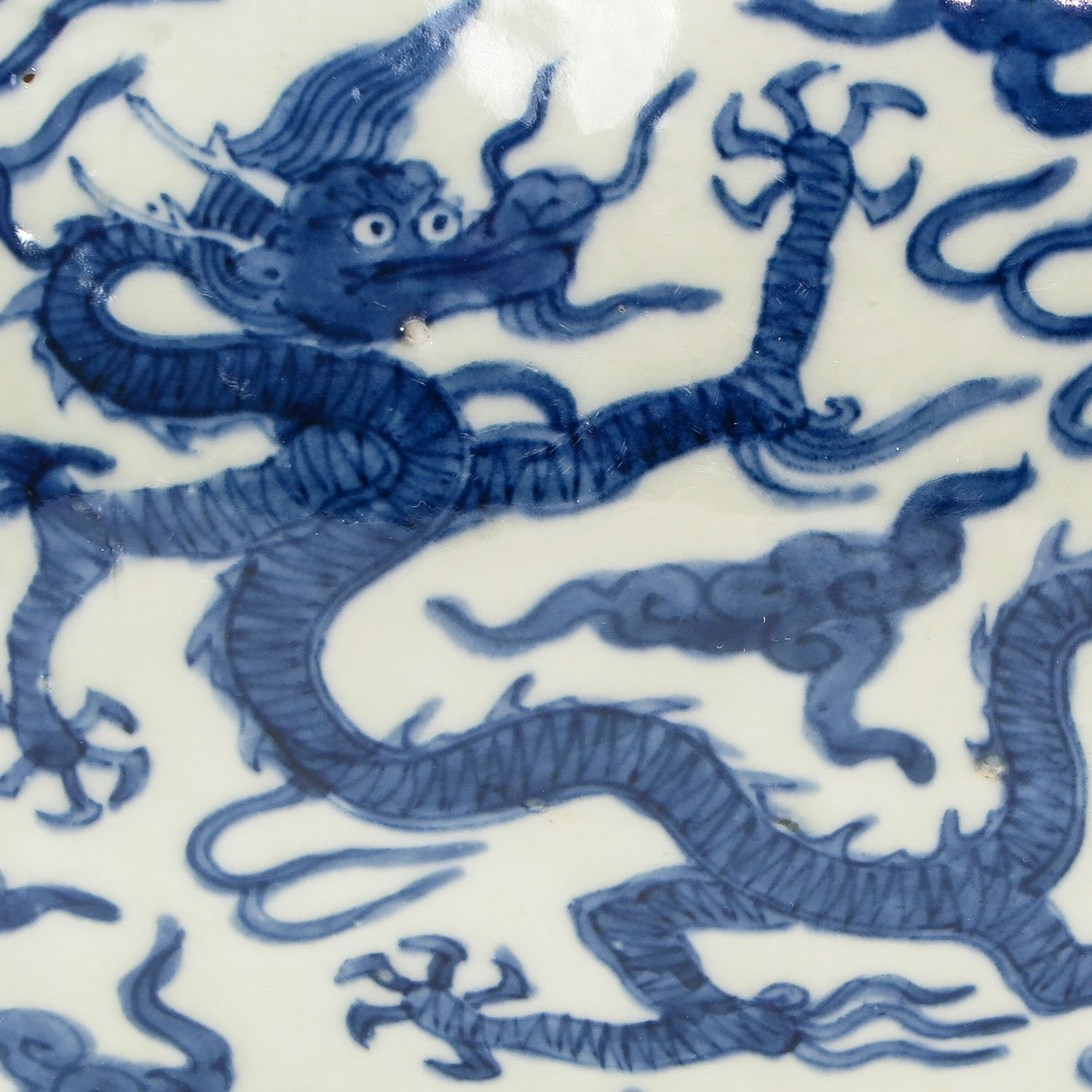 A Blue and White Chinese Vase - Image 8 of 10