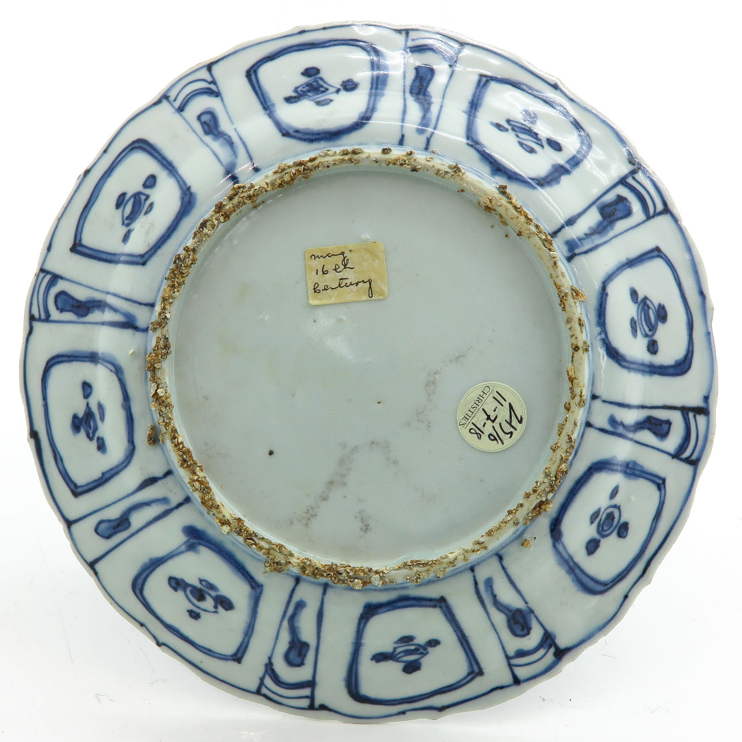 A Wanli Period Plate - Image 2 of 4