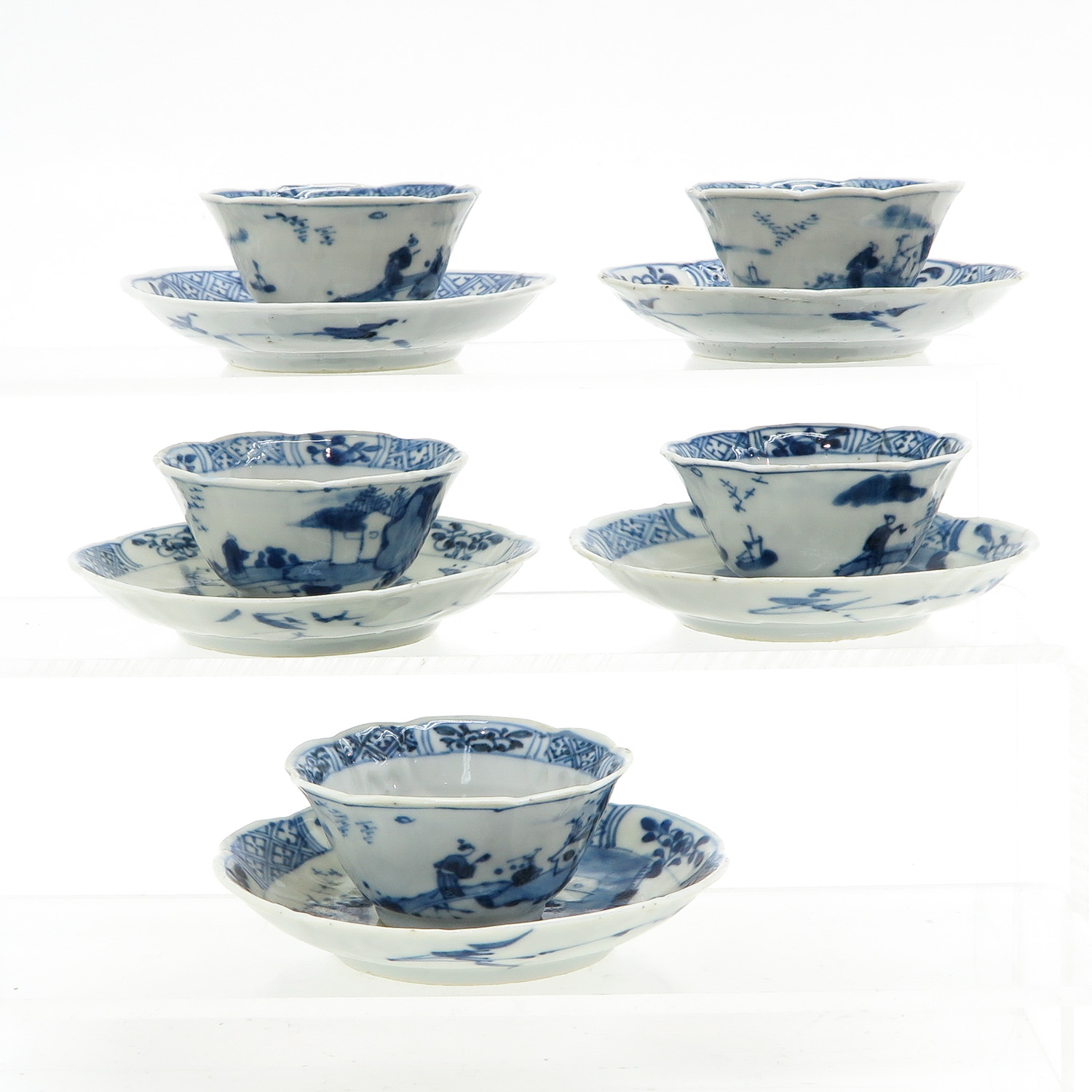 A Set of 5 Cups and Saucers - Image 4 of 10