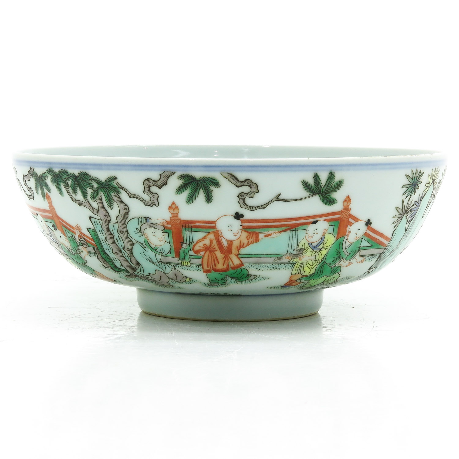 A Famille Verte Decor Bowl