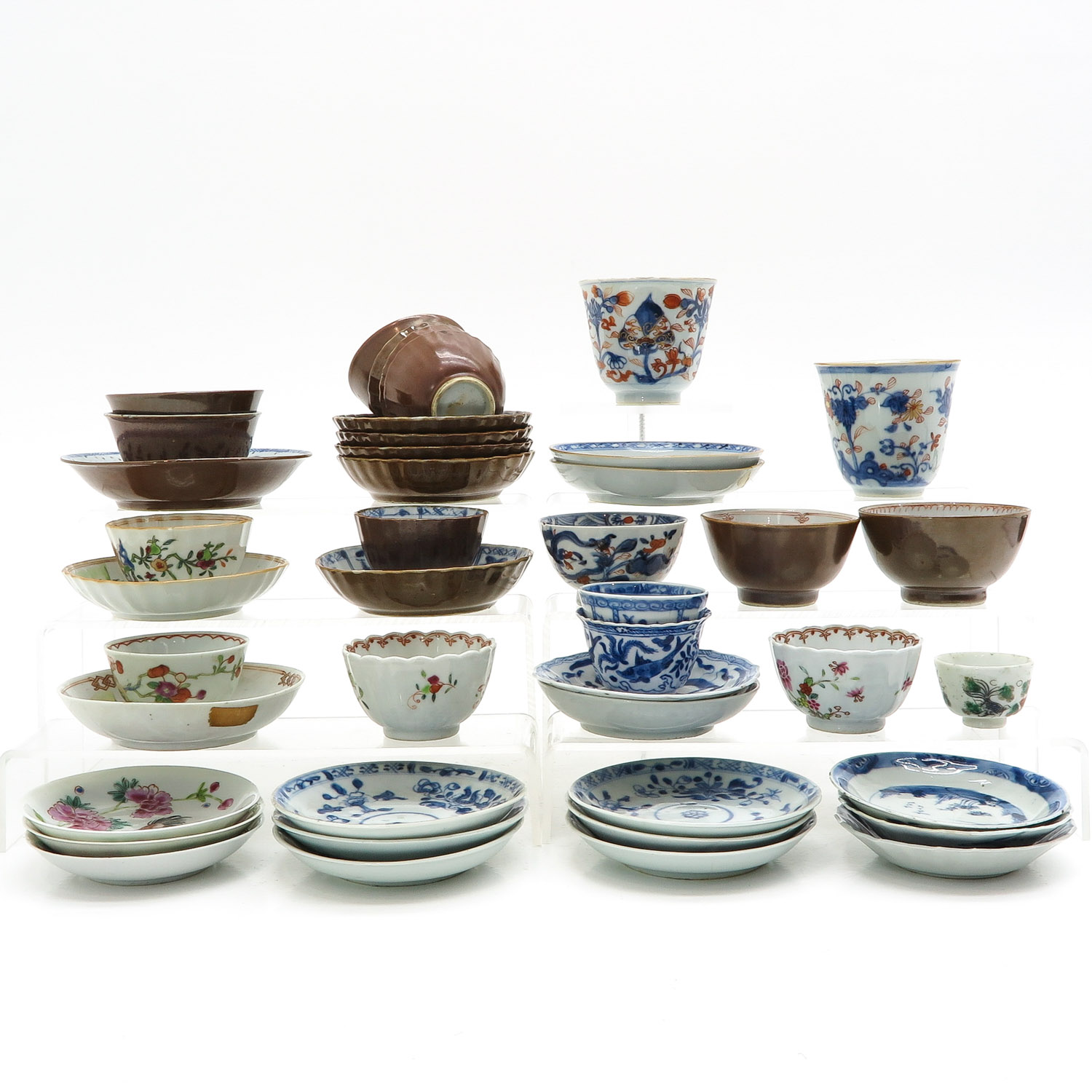 A Collection of Cups and Saucers - Image 2 of 10