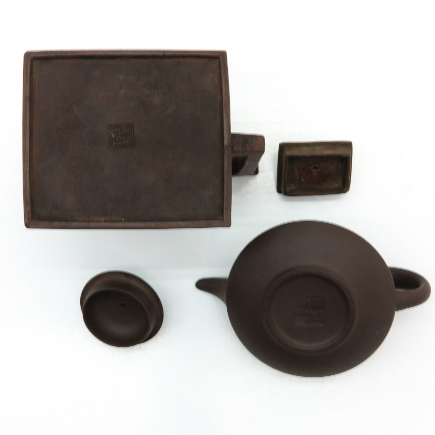 Two Yixing Teapots - Image 6 of 10