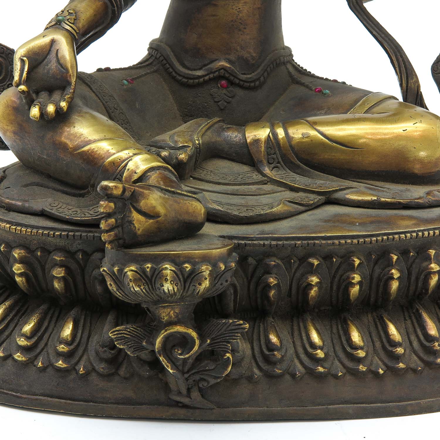 A Bronze Buddha Sculpture - Image 10 of 10