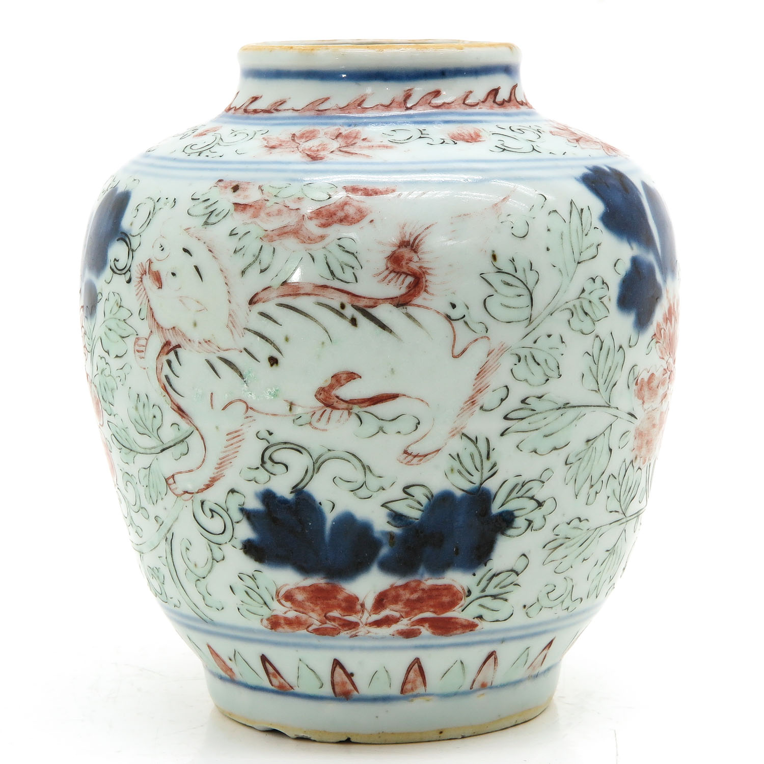 A Wucai Shunzhi Jar - Image 2 of 7