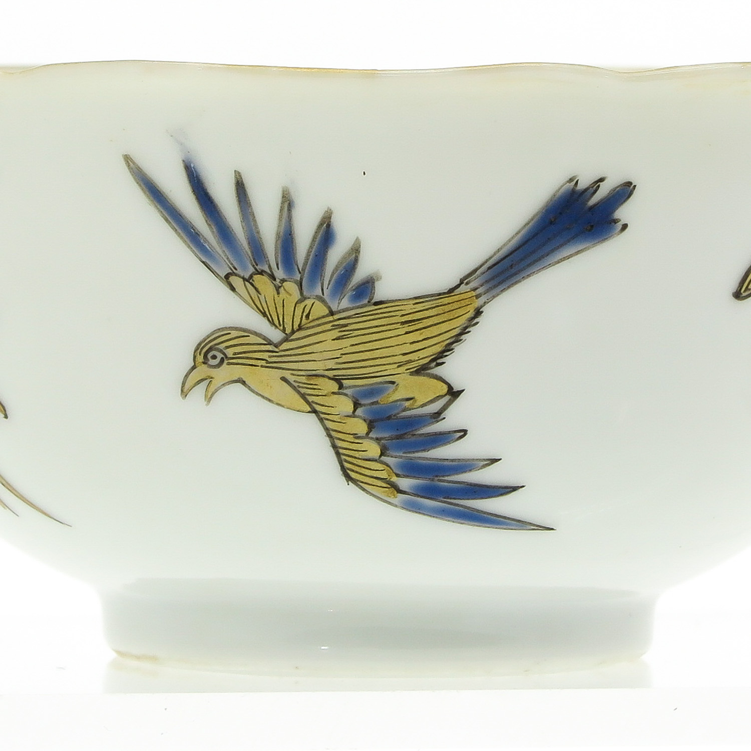 A Series of 4 Cups and Saucers - Image 8 of 10