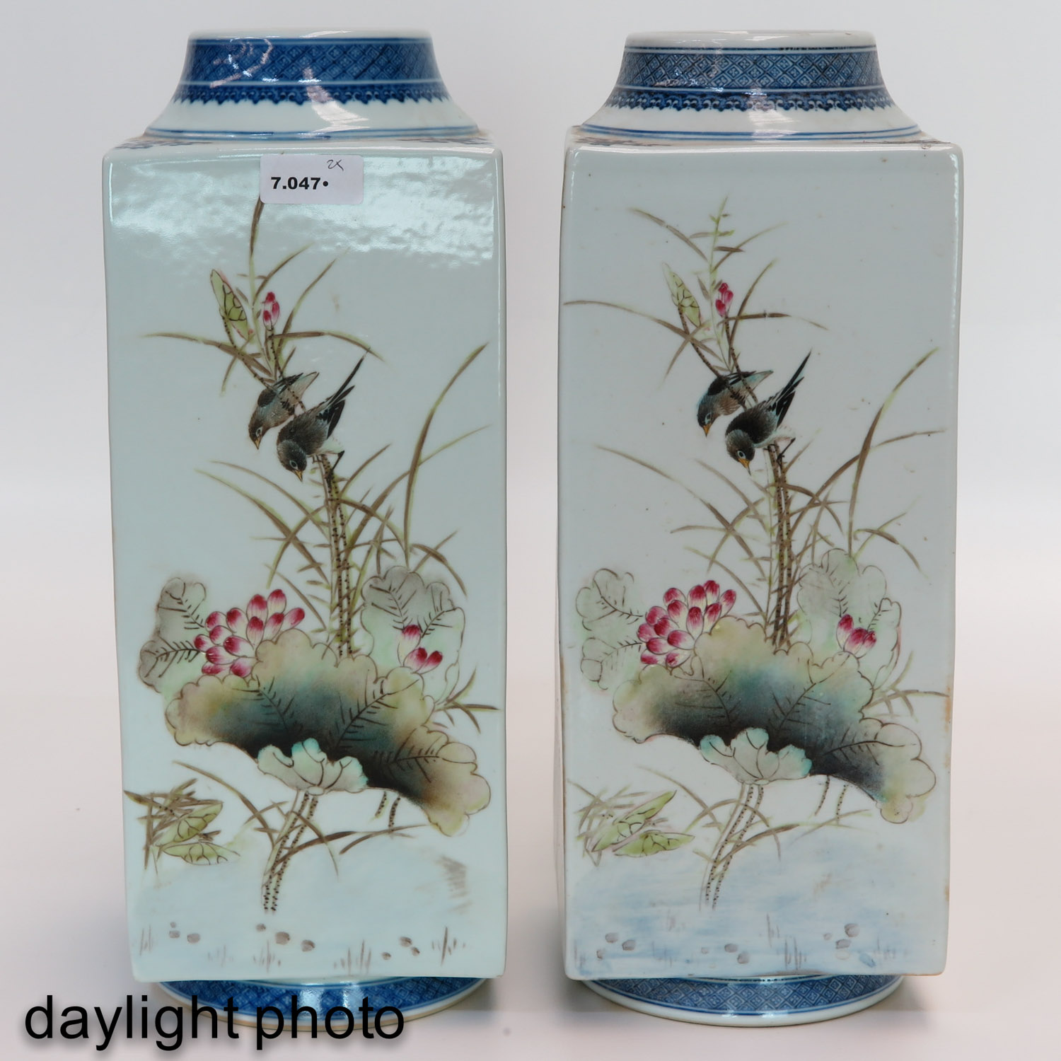 A Pair of Square Famille Rose Vases - Image 6 of 8