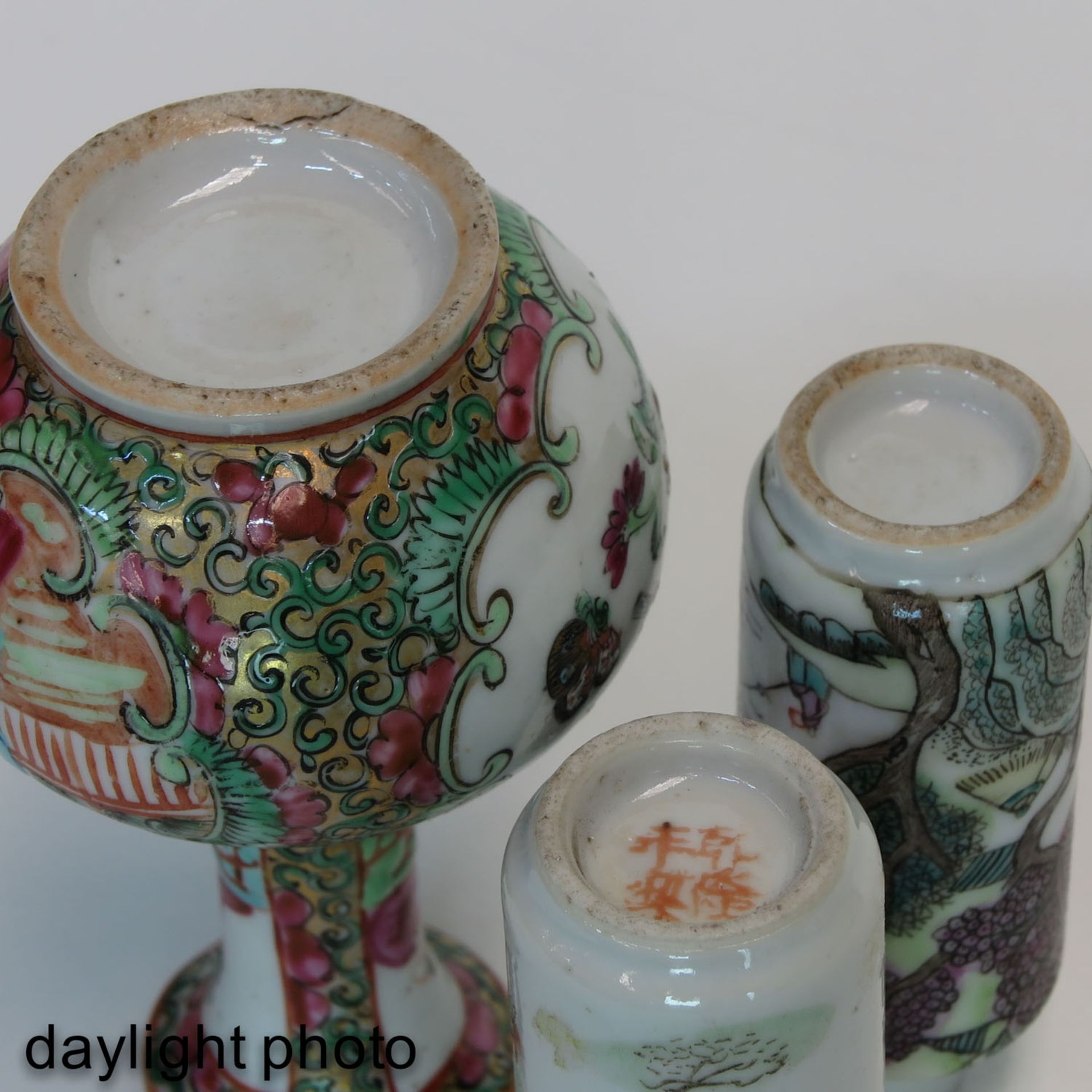 A Colleciton of Chinese Porcelain - Bild 8 aus 9