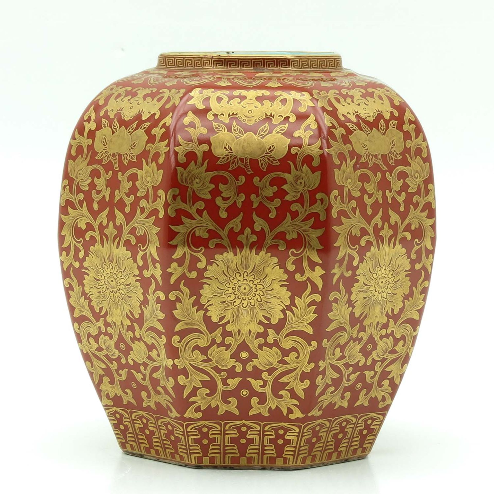 An Orange and Gilt Vase - Bild 4 aus 9