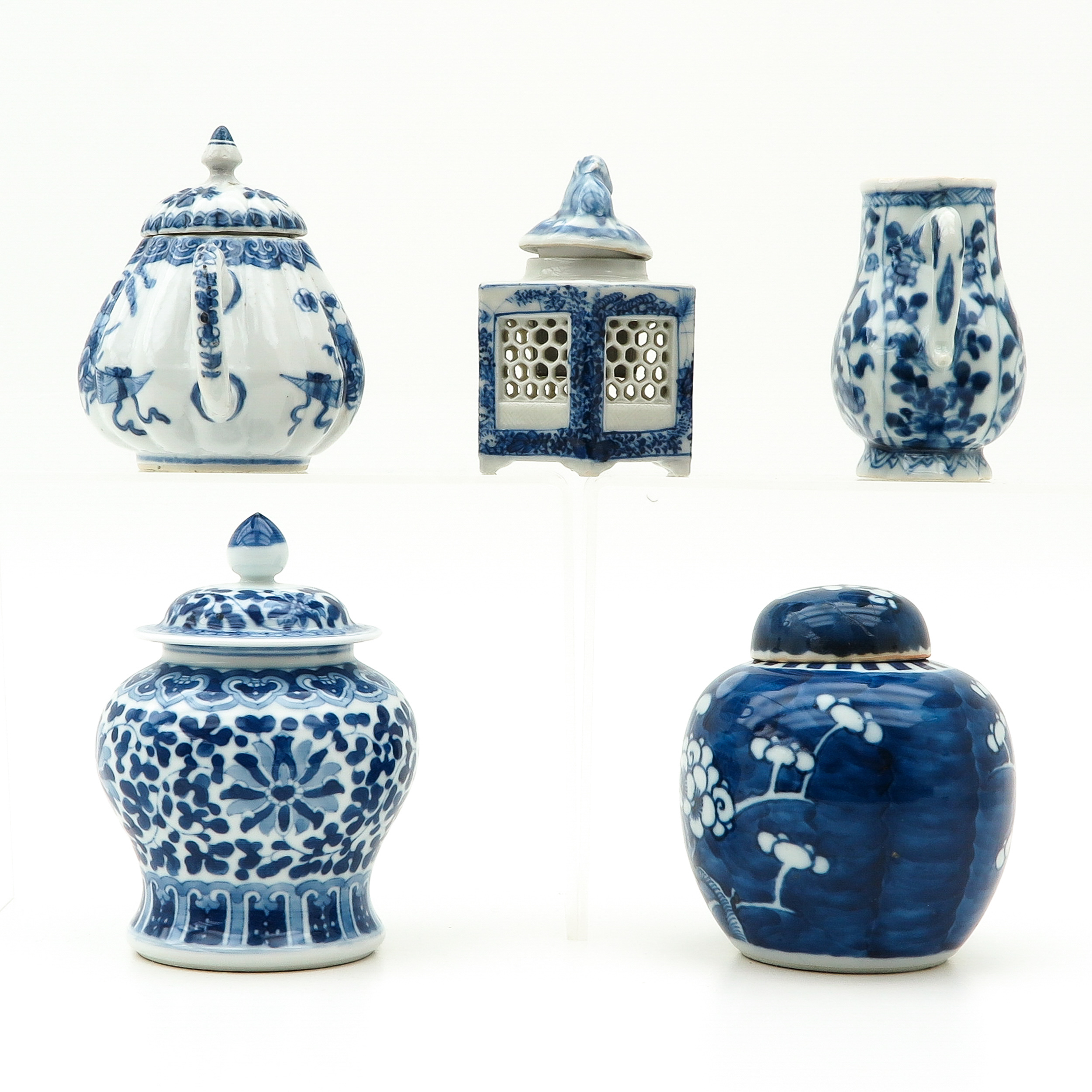 A Diverse Collection of Porcelain - Image 2 of 10