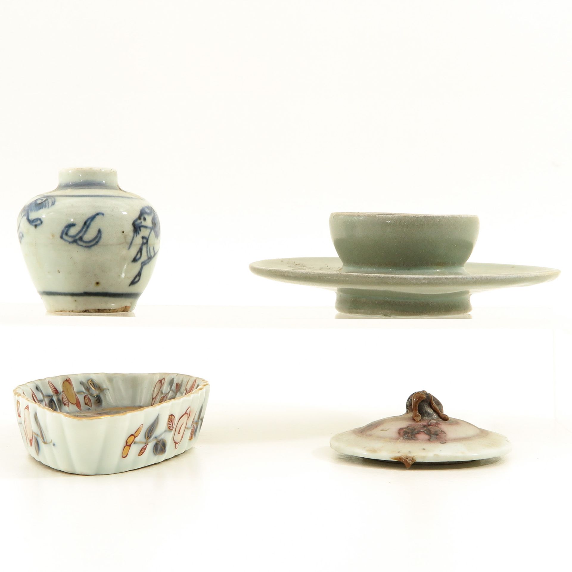 A Diverse Collection of Porcelain - Bild 2 aus 9