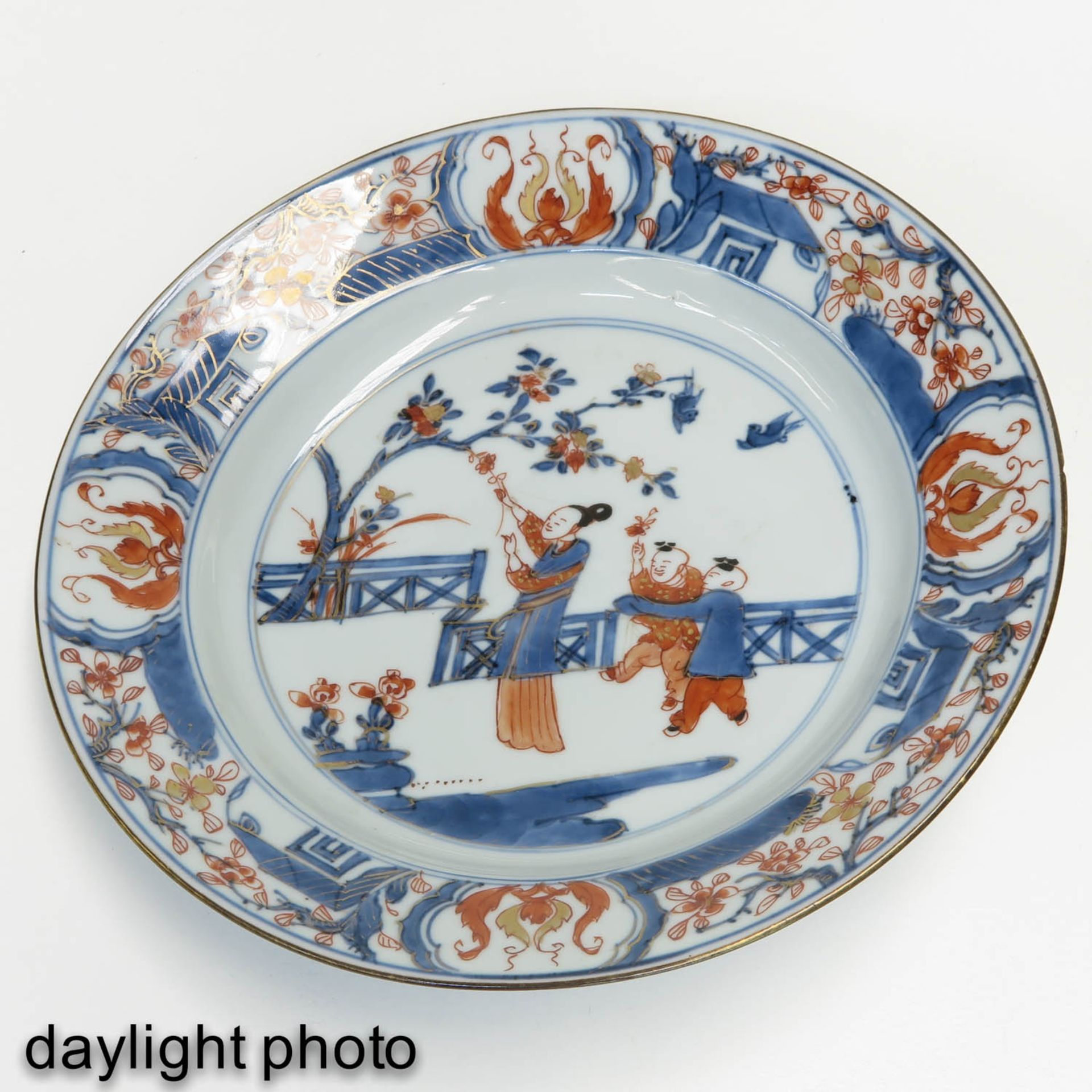 An Imari Plate - Bild 3 aus 5