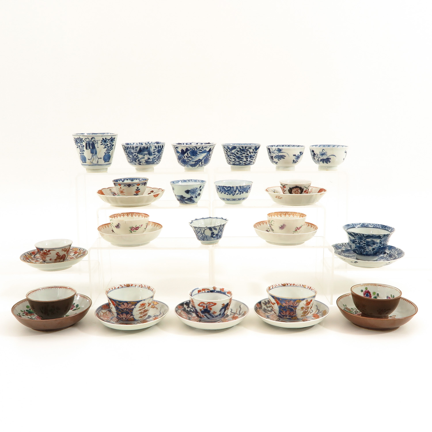 A Diverse Collection of Porcelain - Image 2 of 10