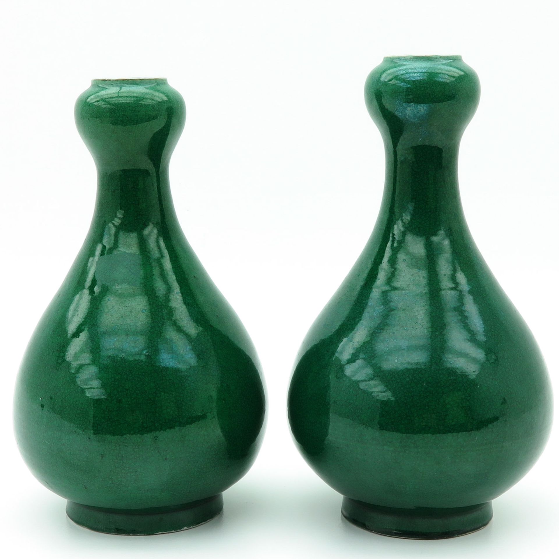 A Pair of Green Glaze Gourd Vases - Bild 3 aus 9