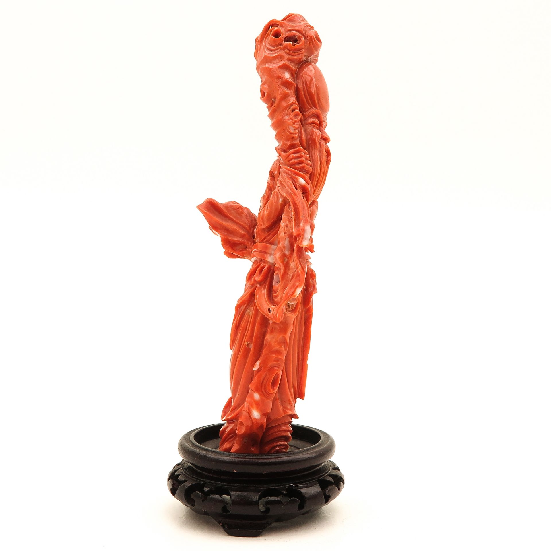 A Carved Red Coral Sculpture - Bild 4 aus 9
