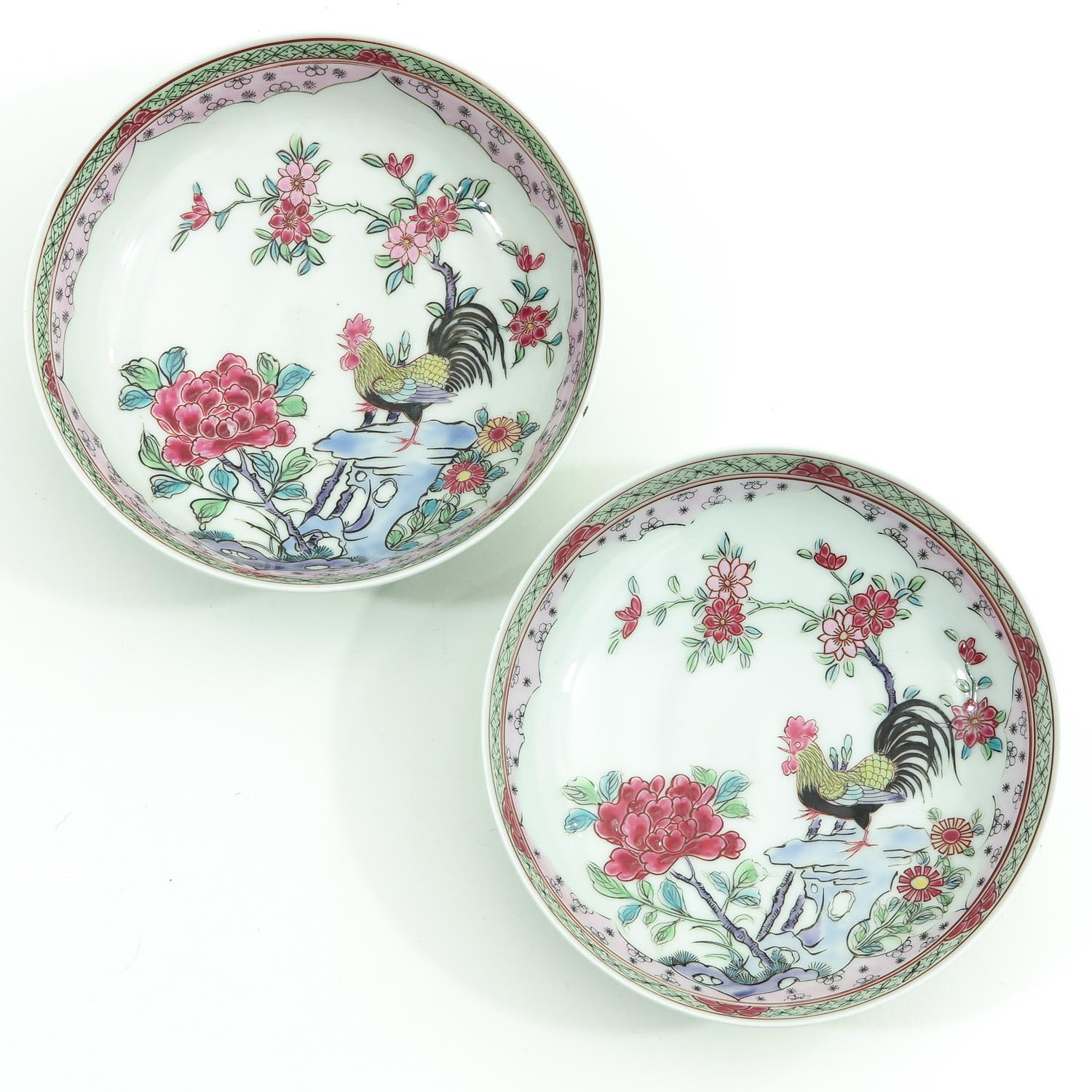 A Series of 4 Famille Rose Plates - Image 3 of 9