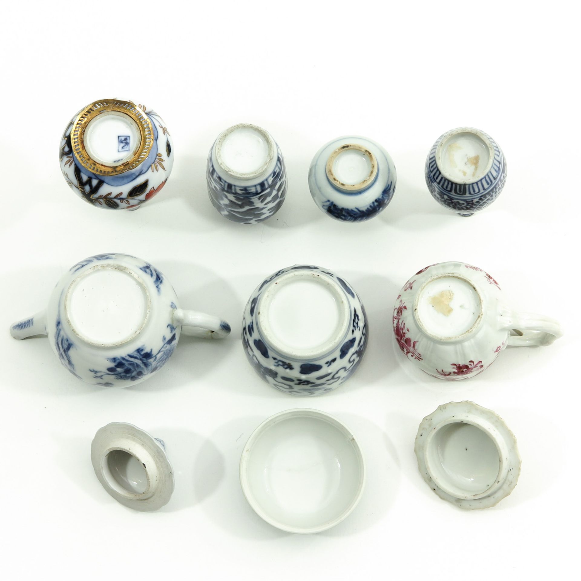 A Diverse Collection of Porcelain - Bild 6 aus 9