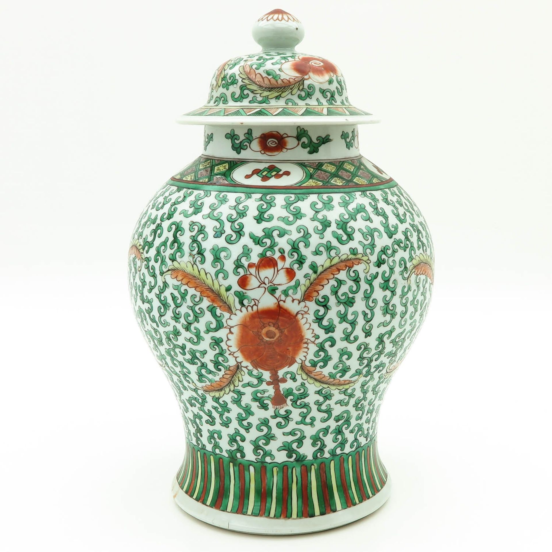 A Polychrome Temple Jar with Cover - Bild 2 aus 9