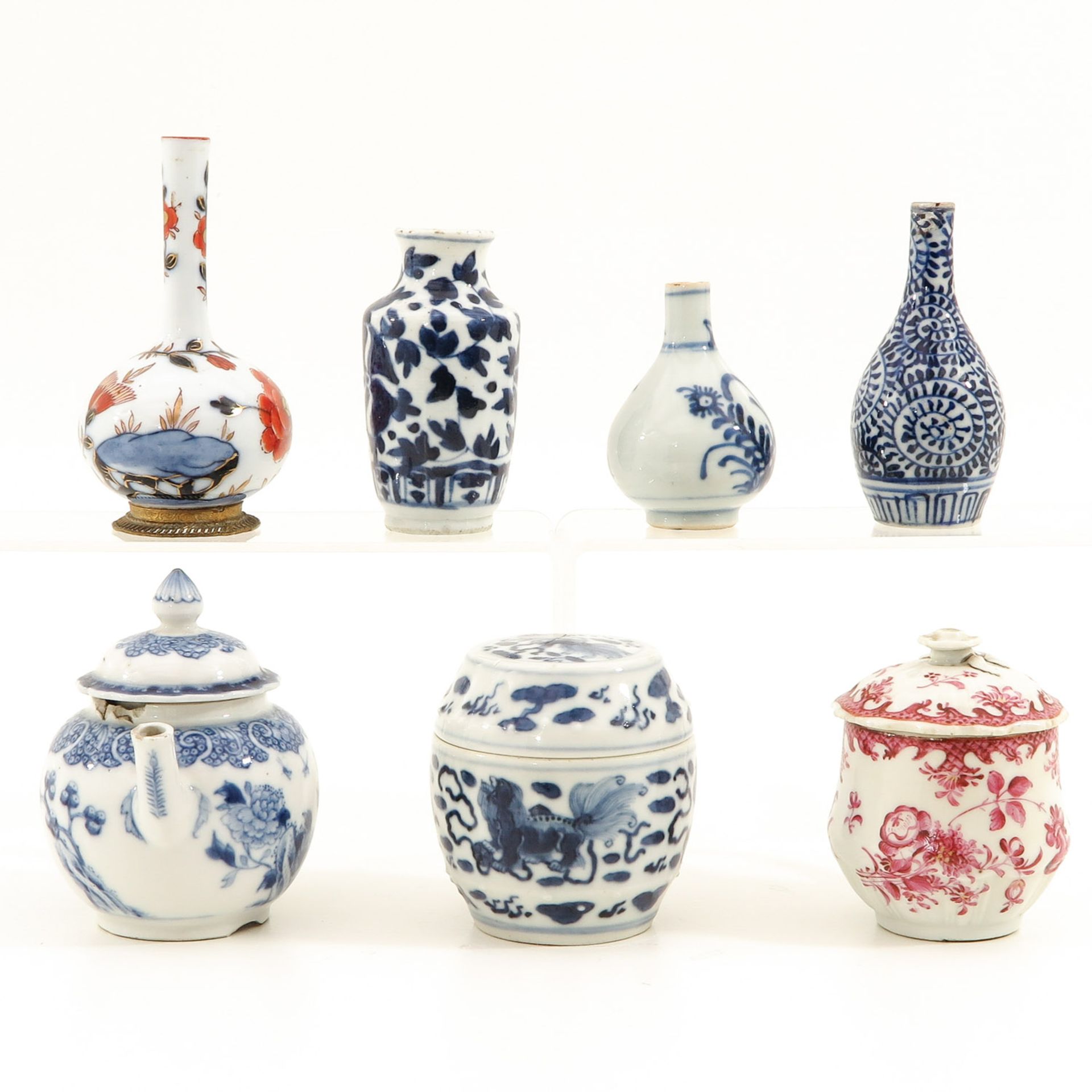 A Diverse Collection of Porcelain - Bild 4 aus 9