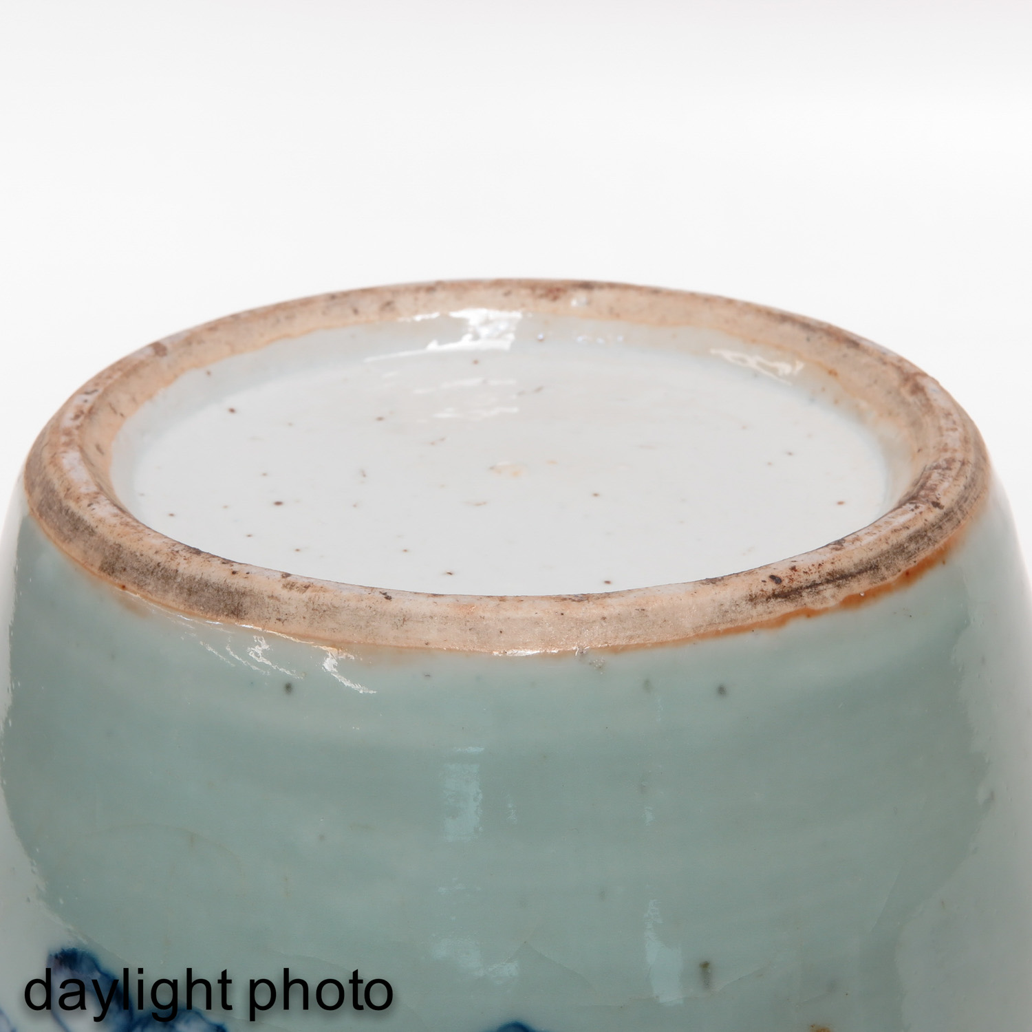 A Celadon and Blue Ginger Jar - Image 8 of 9