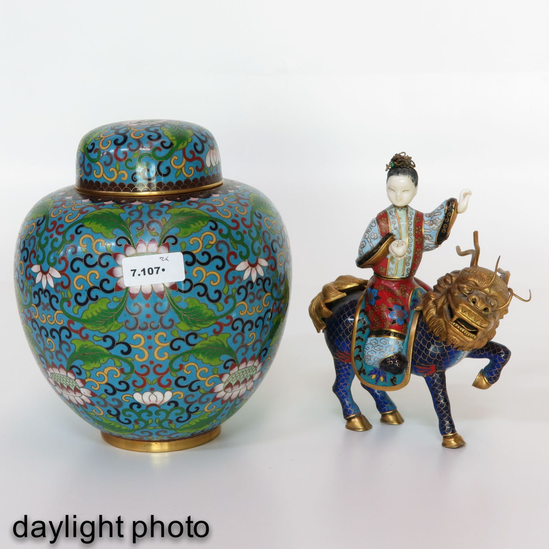 A Cloisonne Vase and Sculture - Bild 7 aus 9