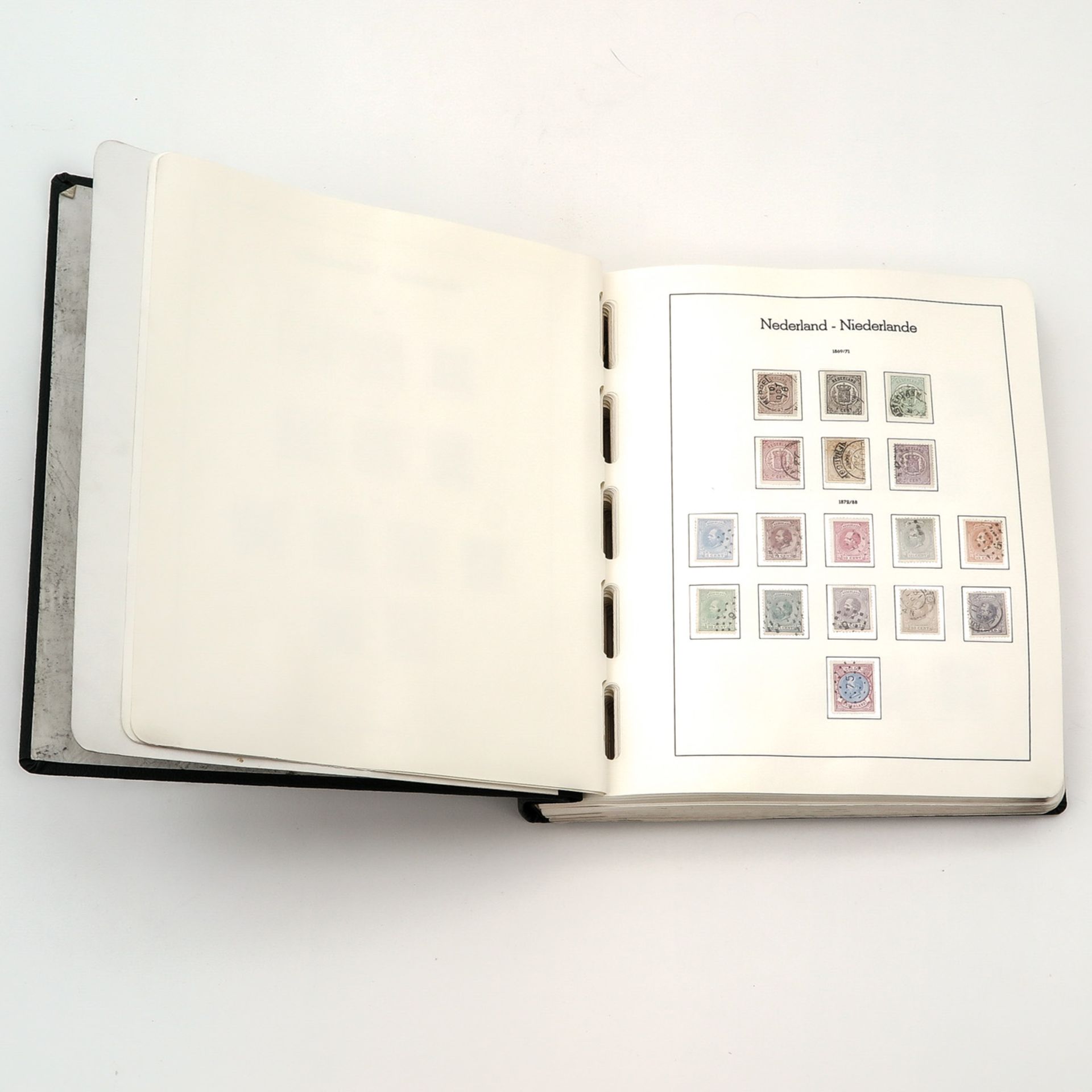 A Stamp Collection - Bild 2 aus 10